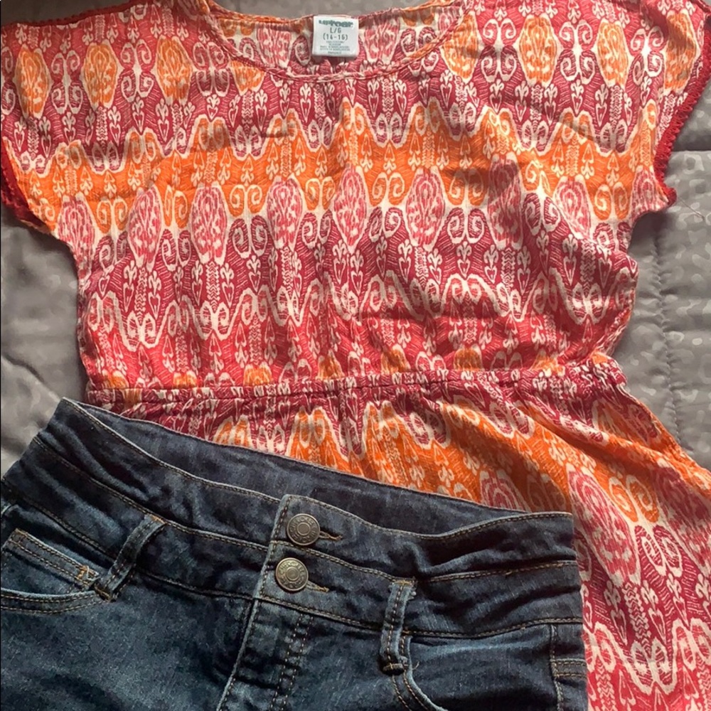 Shirt - Picture 4 of 4